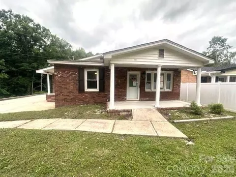 111 Dye St, Chester, SC 29706