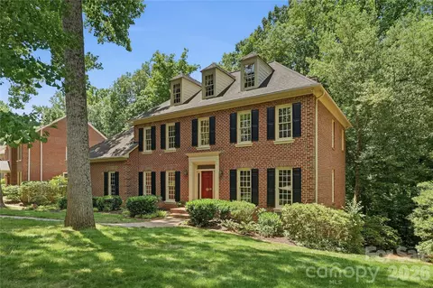10205 Balmoral Cir, Charlotte, NC 28210