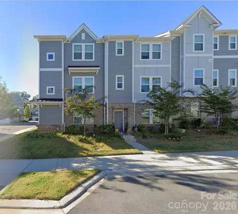 2616 Greenmarket Dr, Charlotte, NC 28217