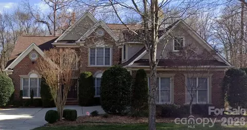 11649 James Richard Dr, Charlotte, NC 28277