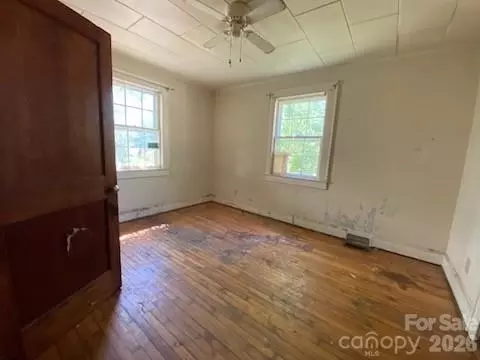Bedroom - 413 Rice St, Hamlet, NC 28345 photo 1 of 3