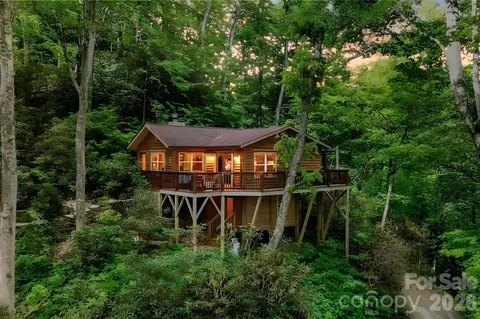 500 Winter Star Rd, Burnsville, NC 28714