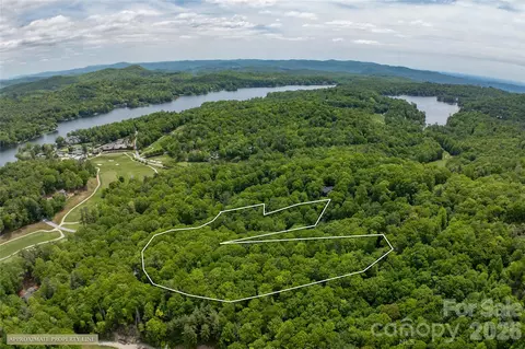 Toxaway Drive, Lake Toxaway, NC 28747