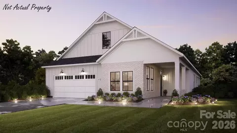 190 Alenda Lux Cir, Mooresville, NC 28115