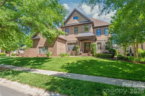 3621 Mcpherson St, Waxhaw, NC 28173