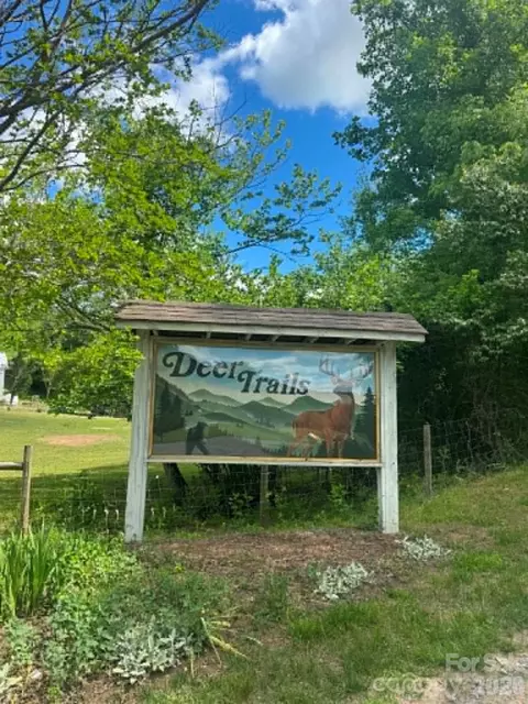 Fawn Lane, Hayes, NC 28635
