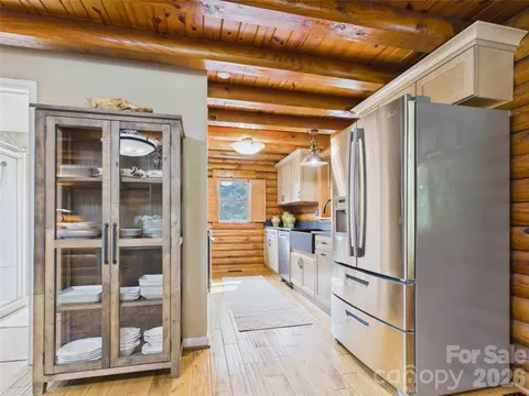 Kitchen - 15425 E Rocky River Rd, Davidson, NC 28036 photo 1 of 2