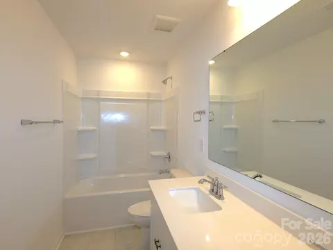 Bath - 1414 Bucknell St, Wingate, NC 28174 photo 1 of 3
