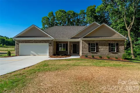 Exterior - 3004 Buffet Ln, Monroe, NC 28110 photo 1 of 4