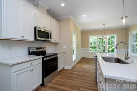 Kitchen - 3004 Buffet Ln, Monroe, NC 28110 photo 2 of 2