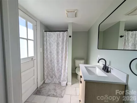 Bath - 3462 Roberta Rd, Concord, NC 28027 photo 1 of 3