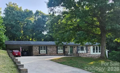 1549 Cecelia Dr, Gastonia, NC 28054