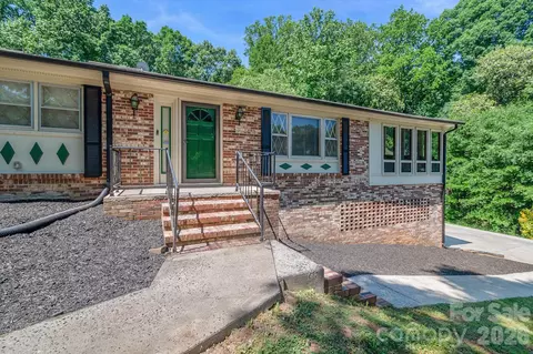 1549 Cecelia Dr, Gastonia, NC 28054