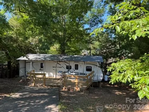 131 Twin Bluff Trl, Mount Gilead, NC 27306