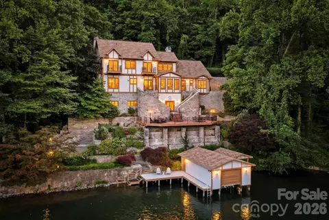 151 Garner Dr, Lake Lure, NC 28746