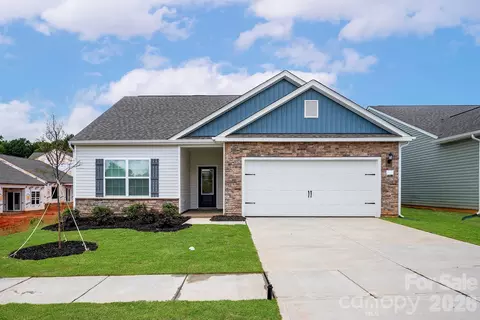 6512 Fairford Dr, Charlotte, NC 28215