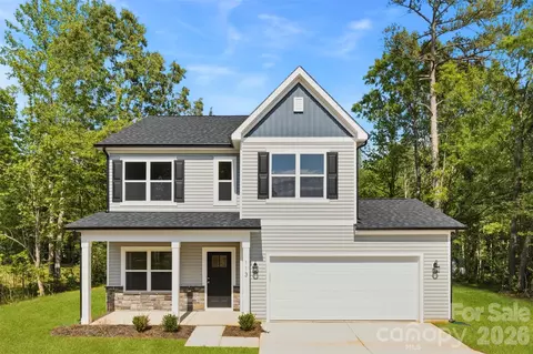 113 Titleist Dr, Statesville, NC 28677