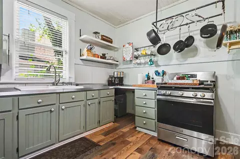 352 Pendleton St, Rock Hill, SC 29730