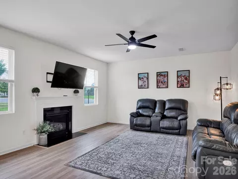 Living - 347 Wharton St, Monroe, NC 28110 photo 3 of 7