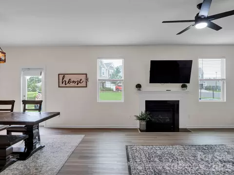 Living - 347 Wharton St, Monroe, NC 28110 photo 4 of 7