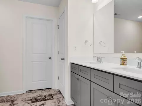 Bath - 347 Wharton St, Monroe, NC 28110 photo 2 of 4