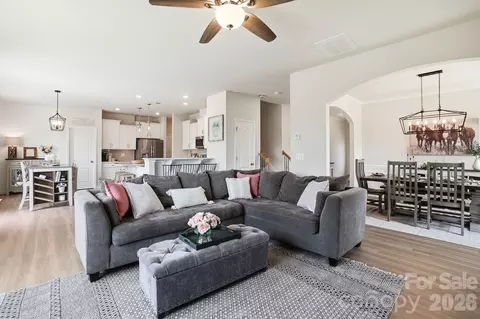 16732 Cozy Cove Rd, Charlotte, NC 28278