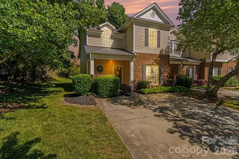 1309 Anthem Ct, Charlotte, NC 28205