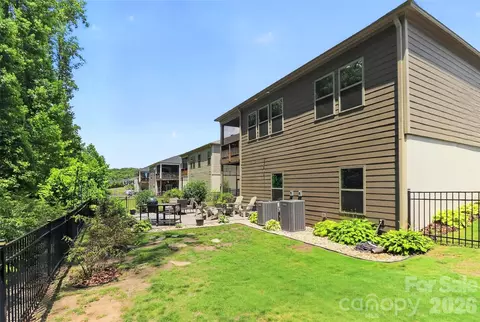 7614 Porrera St, Charlotte, NC 28214