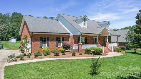 1100 Legacy Lake Dr, Monroe, NC 28110