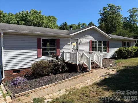 144 Carolina Wren Dr, Mooresville, NC 28115