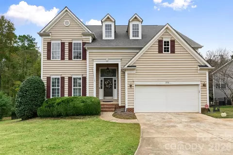 7710 Ninth Fairway Ln, Mint Hill, NC 28227