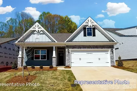157 Grouse Run Way, Troutman, NC 28166