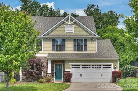 3729 Benseval Ln, Matthews, NC 28105