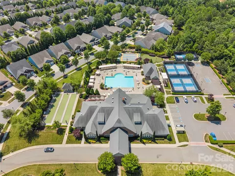 View/Area - 17726 Morehampton Ave, Cornelius, NC 28031 photo 2 of 4