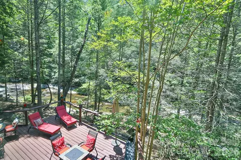 Exterior - 408 Stone River Dr, Traphill, NC 28685 photo 5 of 17