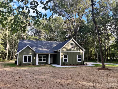 Exterior - 1818 New Salem Rd, Monroe, NC 28110 photo 2 of 4