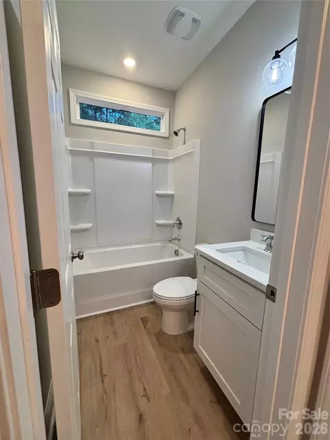Bath - 1818 New Salem Rd, Monroe, NC 28110 photo 3 of 7