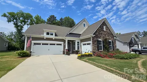 4013 Pollock Vw, Mount Holly, NC 28120