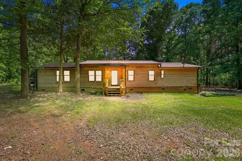 545 Campbell Rd, Woodleaf, NC 27054