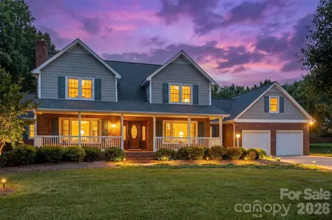 3340 Su San Farms Rd, Gastonia, NC 28056