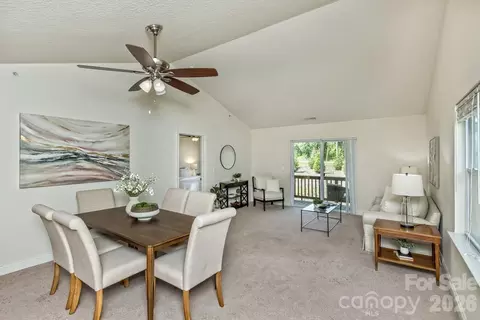 123 Foxden 204 Dr #204, Fletcher, NC 28732