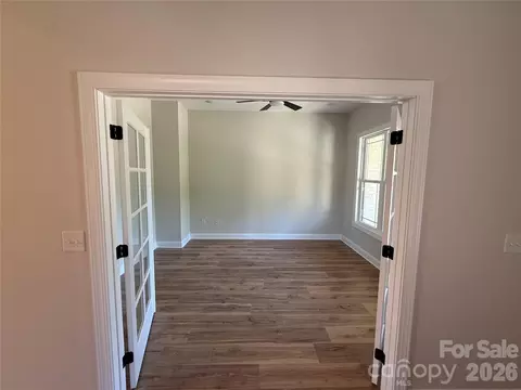 Living - 4559 Holly Ne Cir NE, Conover, NC 28613 photo 6 of 6