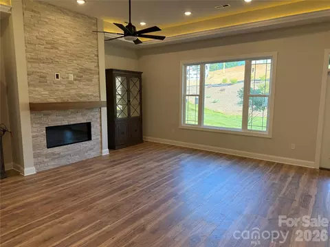 Living - 4559 Holly Ne Cir NE, Conover, NC 28613 photo 2 of 6