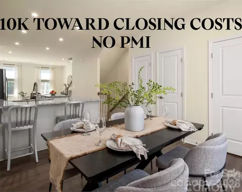 6304 Cleburne Ct, Charlotte, NC 28217