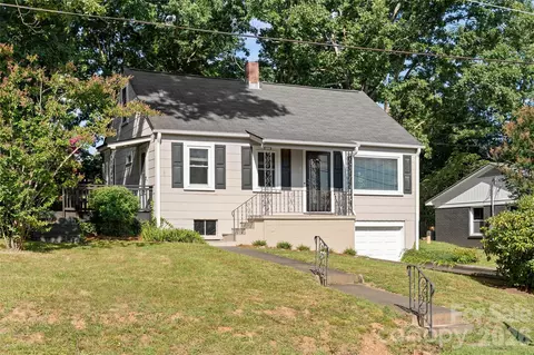 13 Browndale Rd, Asheville, NC 28805