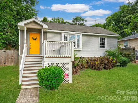 1824 Double Oaks Rd, Charlotte, NC 28206