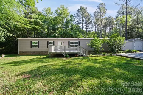 4507 White Store Rd, Wingate, NC 28174