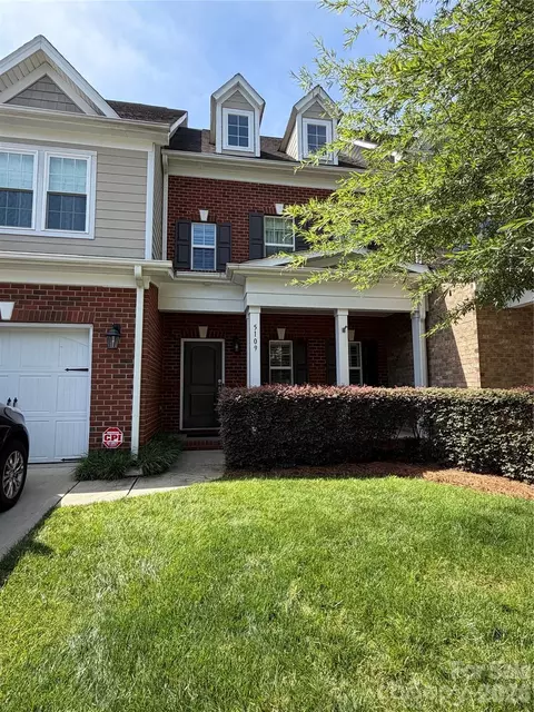 5109 Pansley Dr, Charlotte, NC 28226