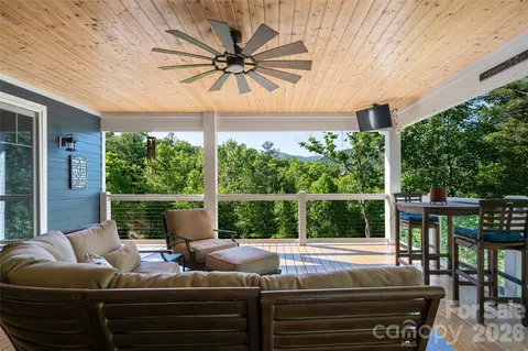 Exterior - 46 Nuthatch Ct, Fairview, NC 28730 photo 1 of 9