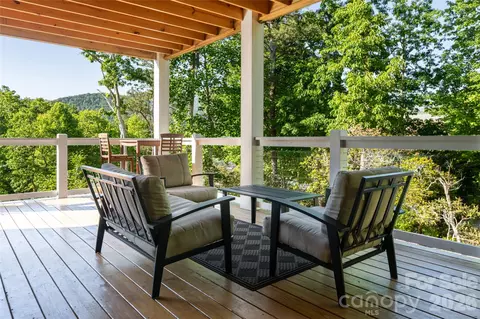 Exterior - 46 Nuthatch Ct, Fairview, NC 28730 photo 8 of 9